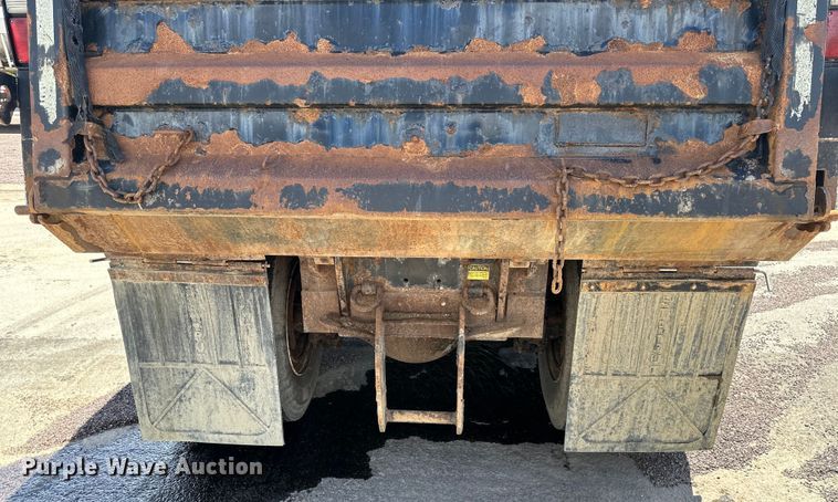 image for item EJ7000 2014 Freightliner  108SD dump truck