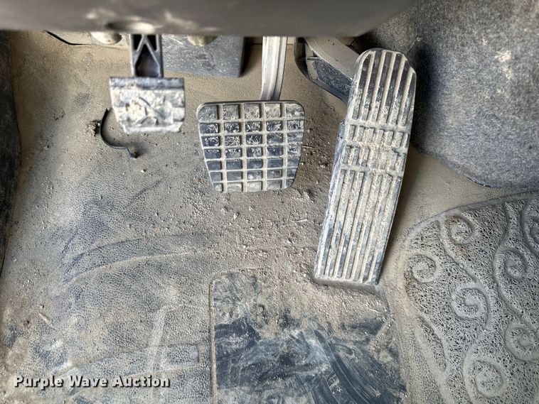 image for item EJ7000 2014 Freightliner  108SD dump truck