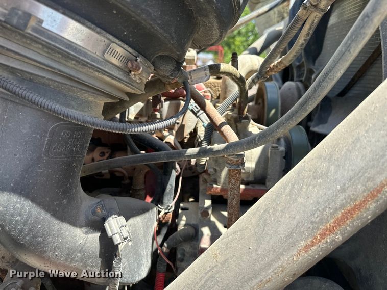 image for item EJ7000 2014 Freightliner  108SD dump truck