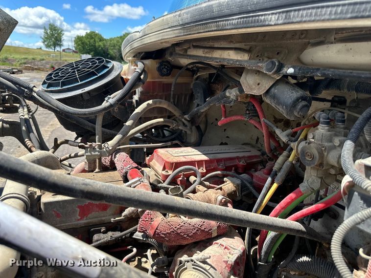 image for item EJ7000 2014 Freightliner  108SD dump truck