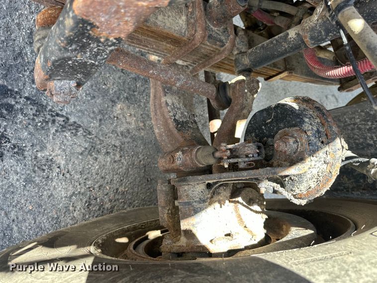 image for item EJ7000 2014 Freightliner  108SD dump truck