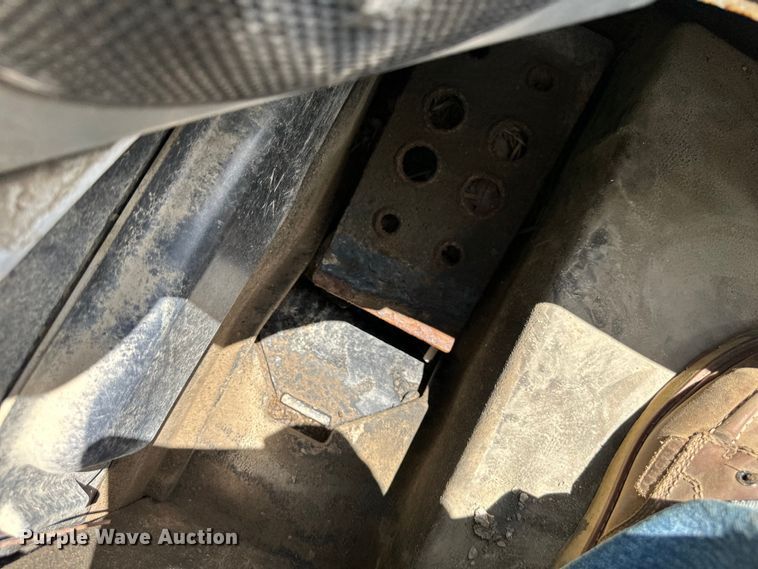 image for item EJ7002 2019 Bobcat  S650 skid steer loader