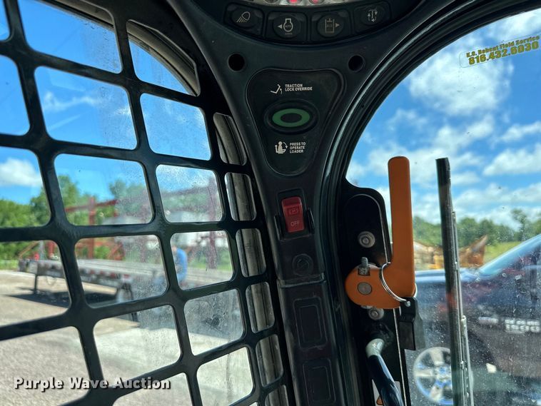 image for item EJ7002 2019 Bobcat  S650 skid steer loader