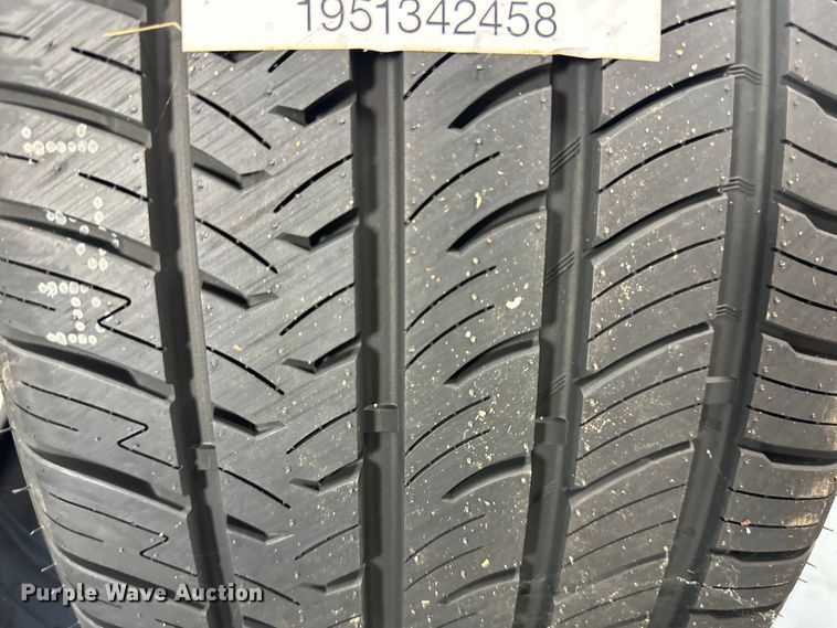 image for item EJ7017 (2) Advanta 285/45R22 tires