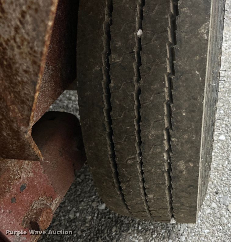 image for item EK4840 1999 Belshe T-16 directional boring unit trailer