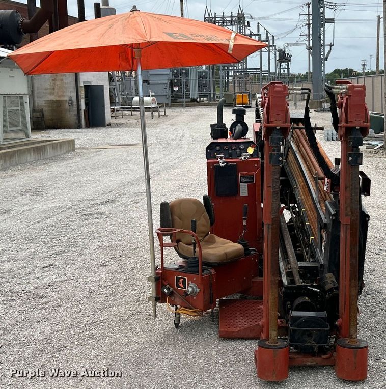 image for item EK4841 1999 Ditch Witch  JT920L directional boring unit