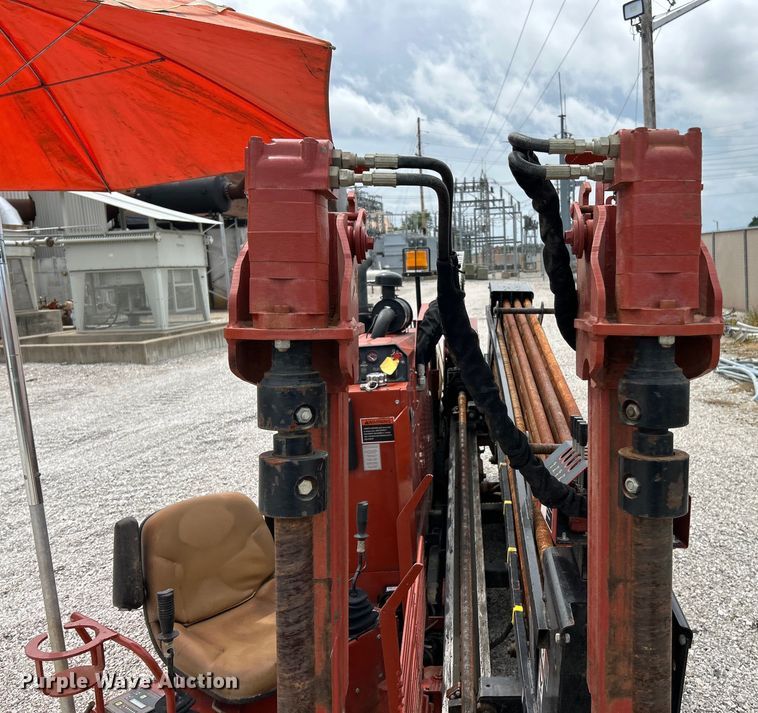 image for item EK4841 1999 Ditch Witch  JT920L directional boring unit