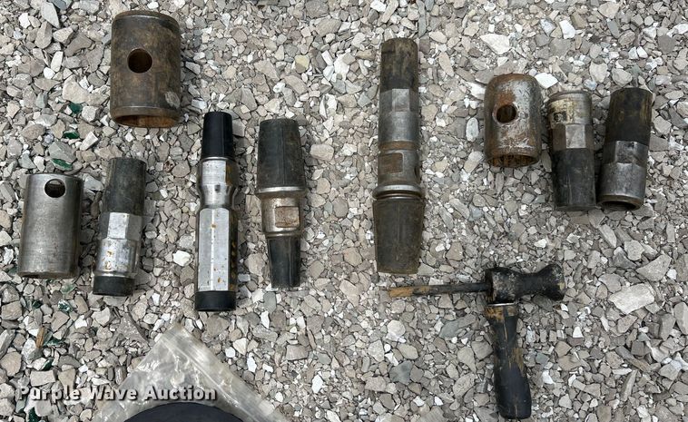 image for item EK4841 1999 Ditch Witch  JT920L directional boring unit