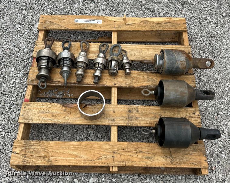 image for item EK4842 (9) HDPE pipe pullers