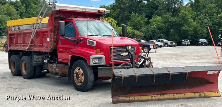 image for item EK4851 2005 Chevrolet  C8500 dump truck