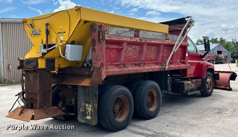 image for item EK4851 2005 Chevrolet  C8500 dump truck