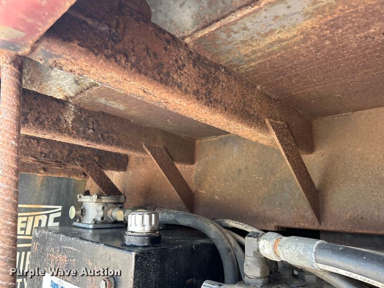 image for item EK4851 2005 Chevrolet  C8500 dump truck