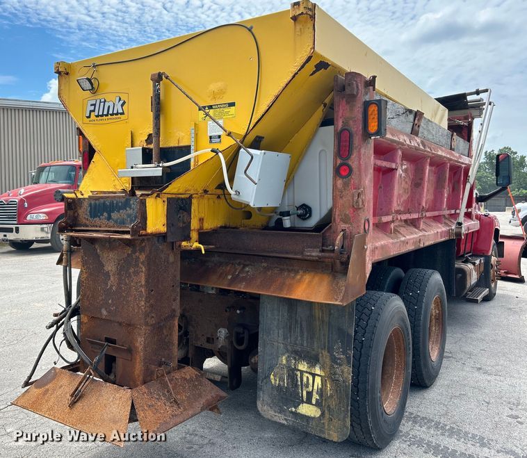 image for item EK4851 2005 Chevrolet  C8500 dump truck