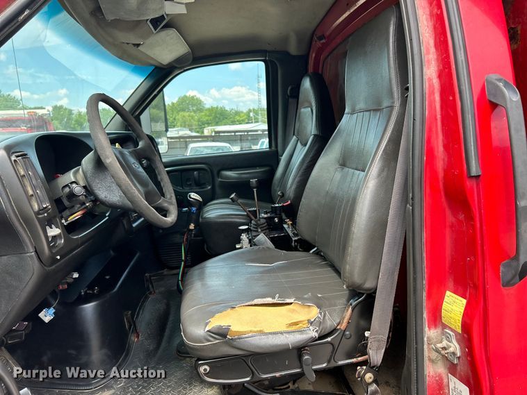 image for item EK4851 2005 Chevrolet  C8500 dump truck