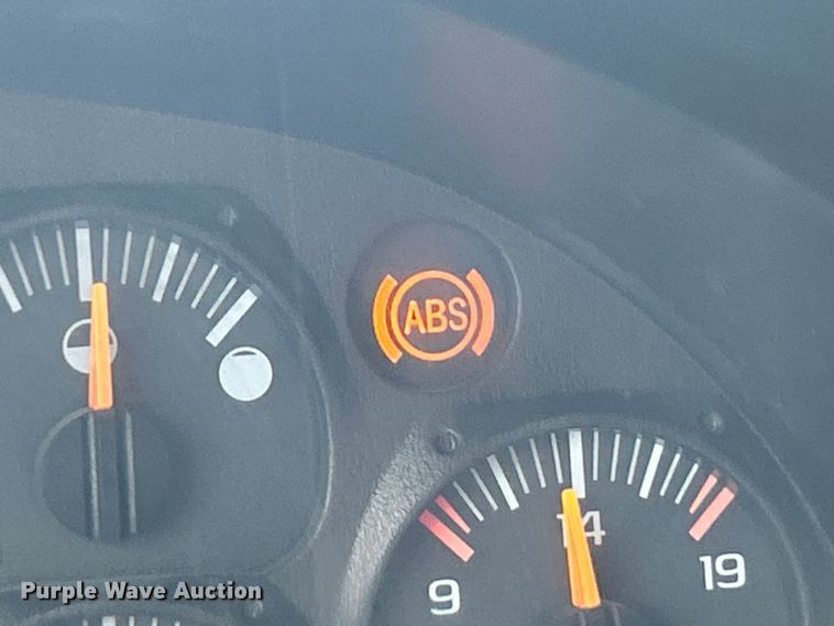 image for item EK4851 2005 Chevrolet  C8500 dump truck