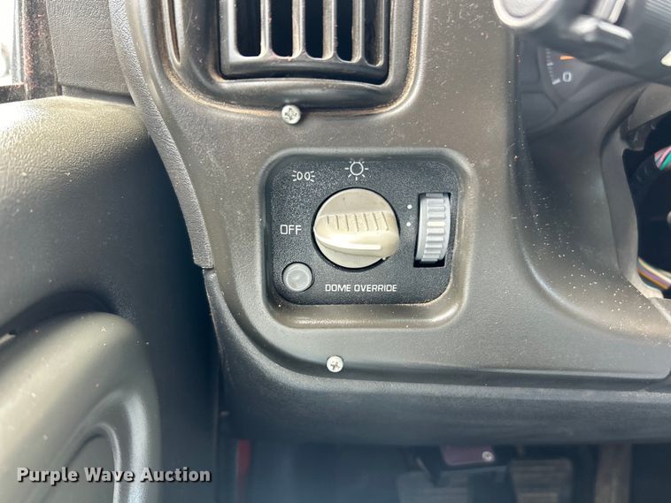 image for item EK4851 2005 Chevrolet  C8500 dump truck