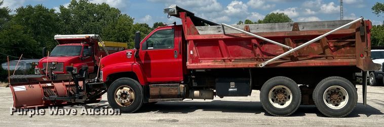 image for item EK4852 2005 Chevrolet  C8500 dump truck