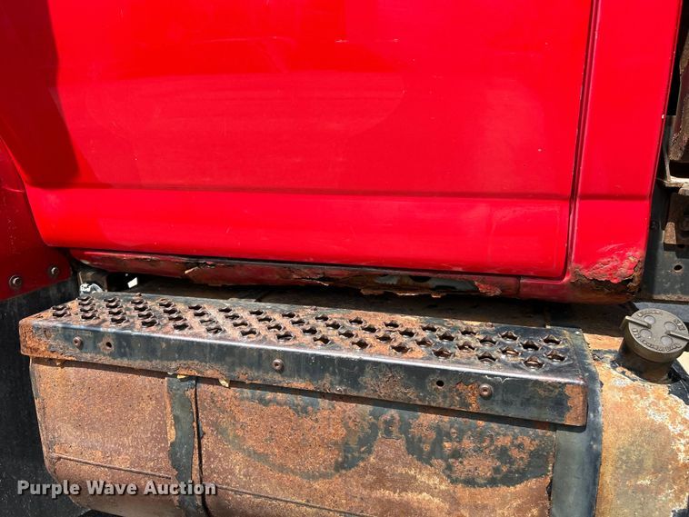 image for item EK4852 2005 Chevrolet  C8500 dump truck