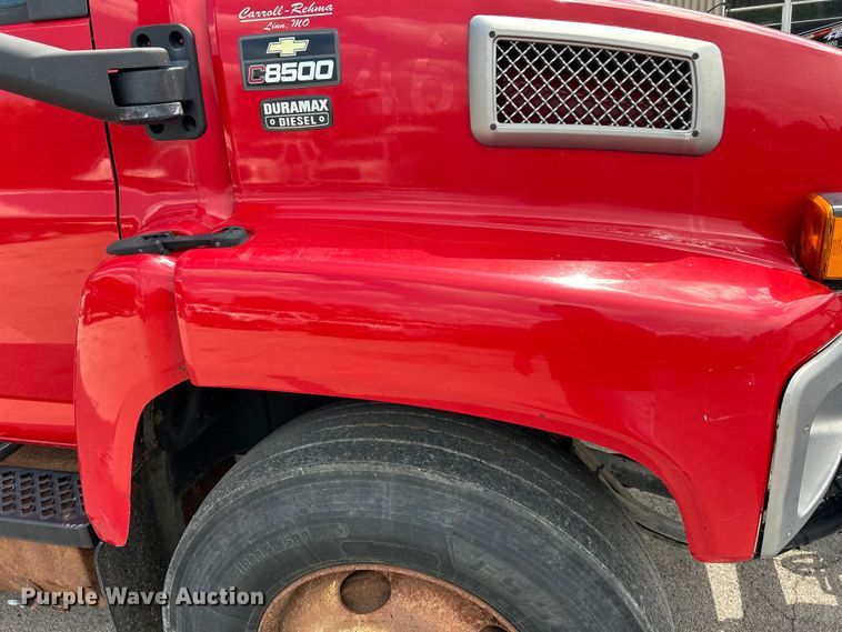 image for item EK4852 2005 Chevrolet  C8500 dump truck