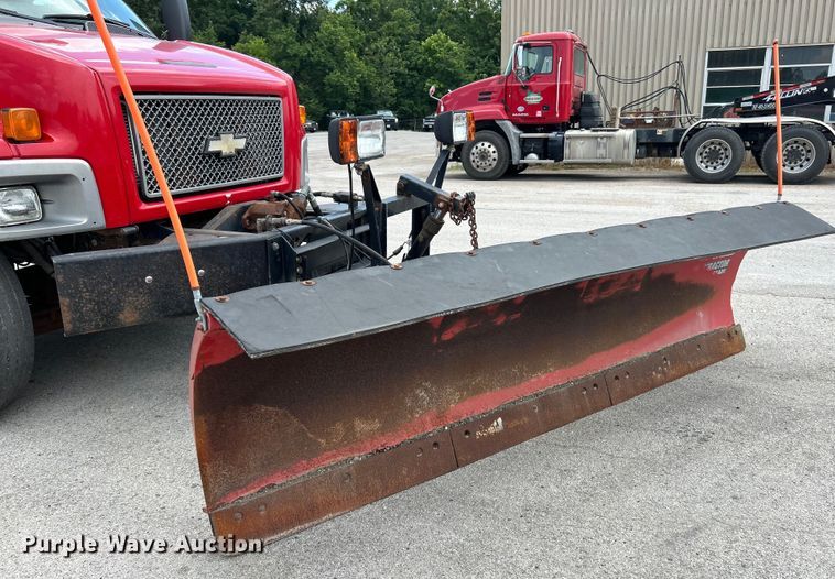 image for item EK4852 2005 Chevrolet  C8500 dump truck