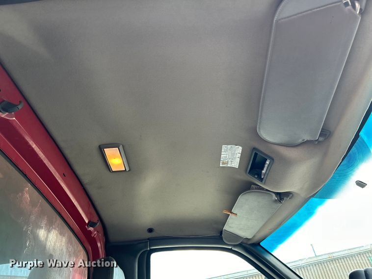 image for item EK4852 2005 Chevrolet  C8500 dump truck