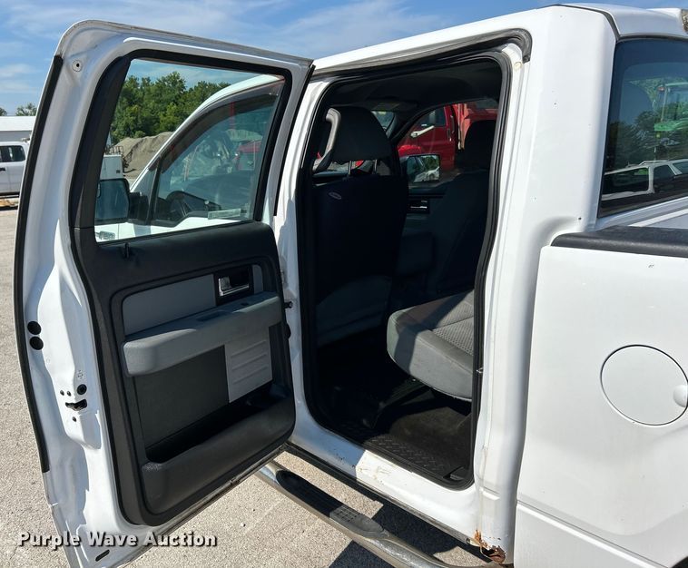 image for item EK4853 2014 Ford F150 XL SuperCrew pickup truck