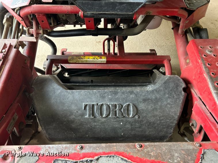 image for item EK4875 Toro Greensmaster 3100 reel mower