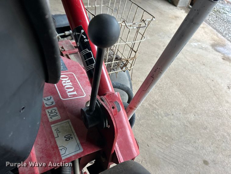 image for item EK4875 Toro Greensmaster 3100 reel mower