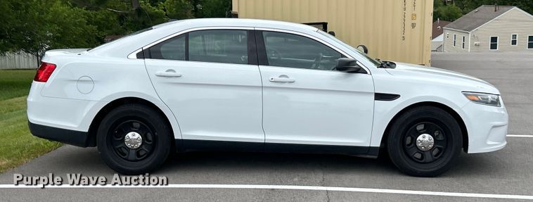image for item EK4895 2015 Ford Taurus Police Interceptor 