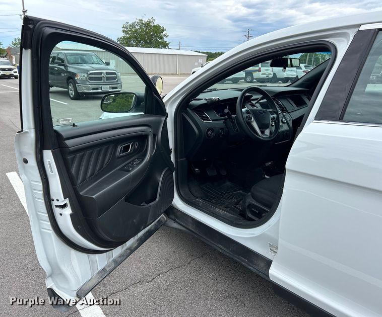 image for item EK4895 2015 Ford Taurus Police Interceptor 