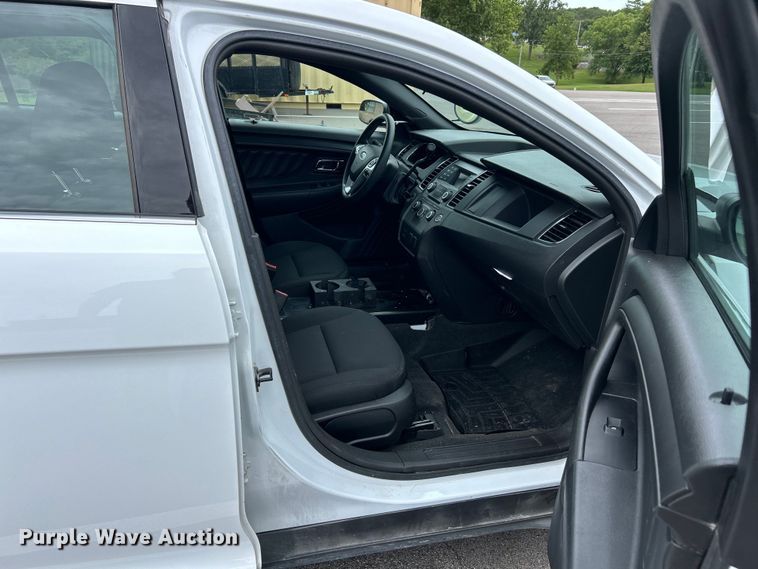 image for item EK4895 2015 Ford Taurus Police Interceptor 