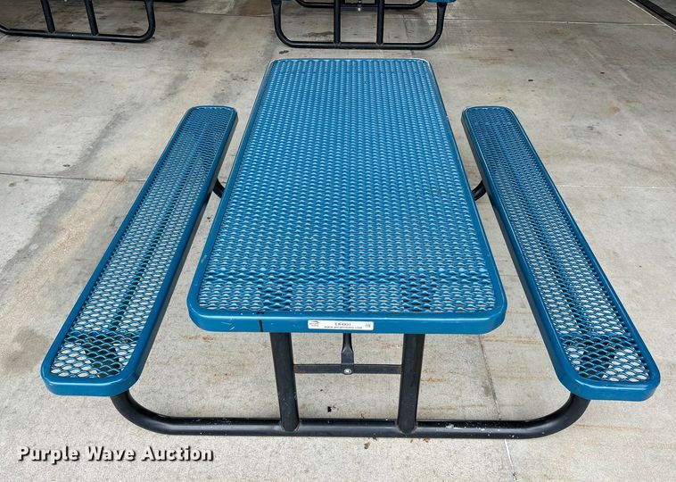 image for item EK4931 (4) picnic tables