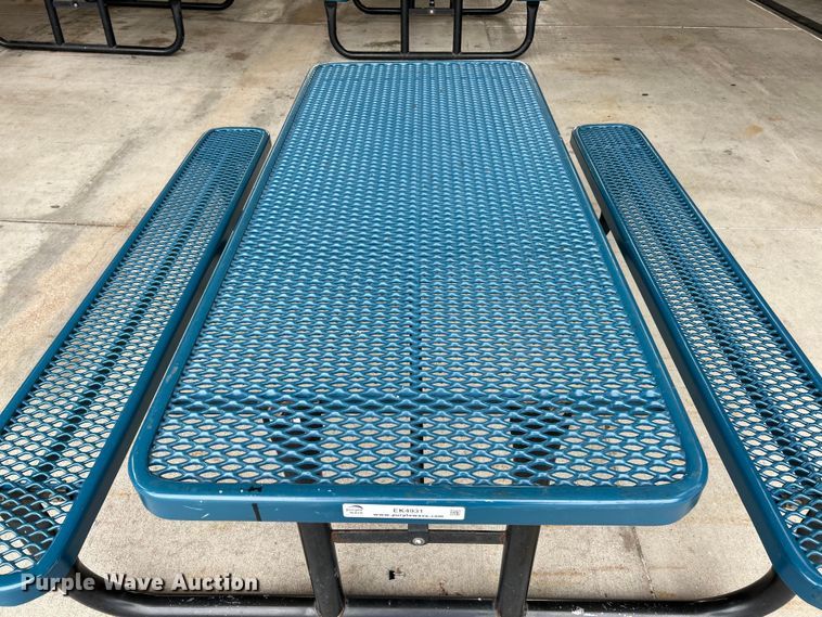 image for item EK4931 (4) picnic tables