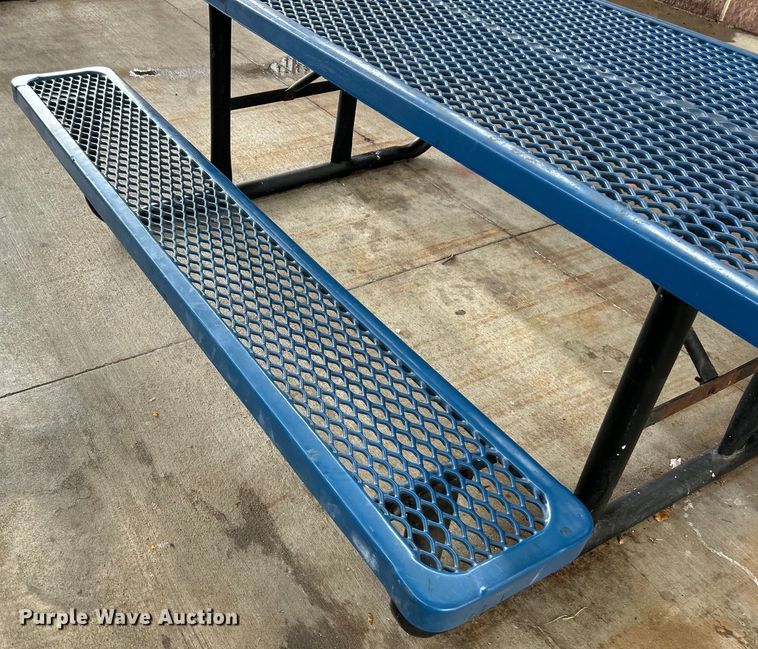 image for item EK4932 (3) picnic tables