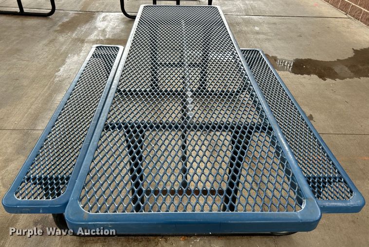 image for item EK4932 (3) picnic tables
