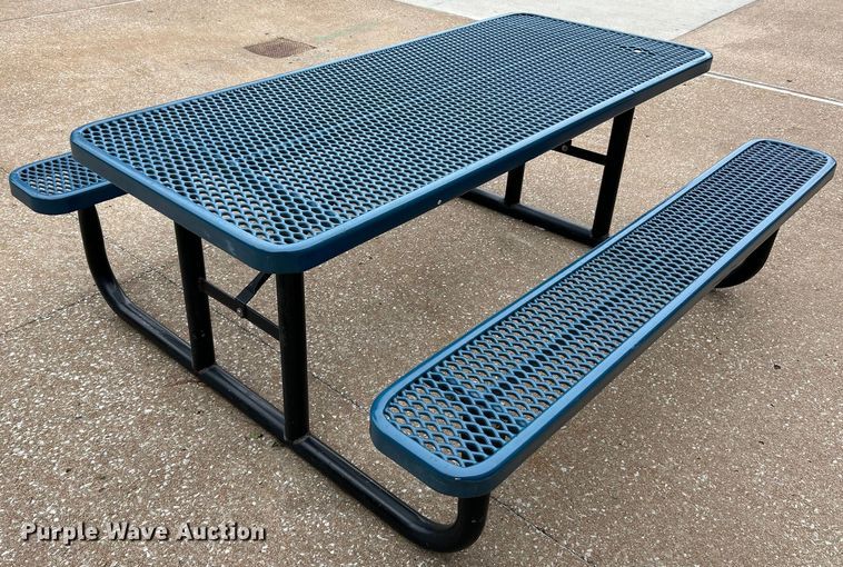 image for item EK4932 (3) picnic tables