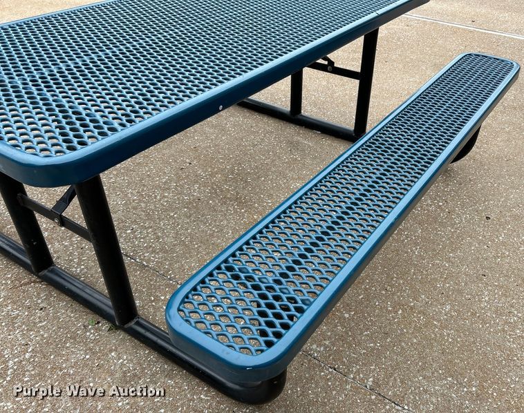 image for item EK4932 (3) picnic tables
