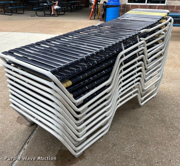 image for item EK4935 (25) pool lounge chairs 