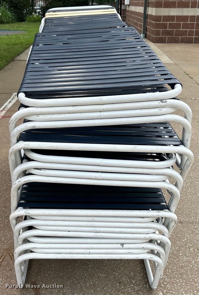 image for item EK4938 (25) pool lounge chairs