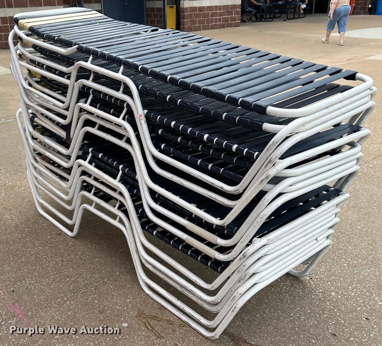 image for item EK4938 (25) pool lounge chairs