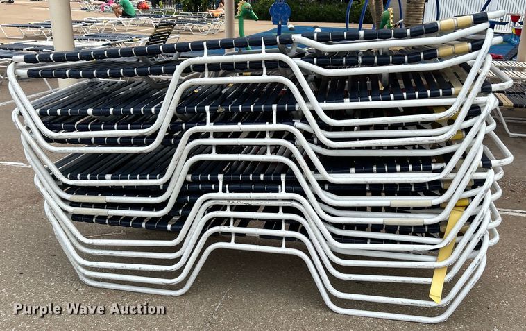 image for item EK4938 (25) pool lounge chairs