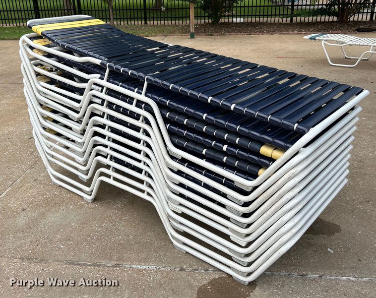 image for item EK4940 (25) pool lounge chairs 