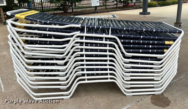 image for item EK4940 (25) pool lounge chairs 