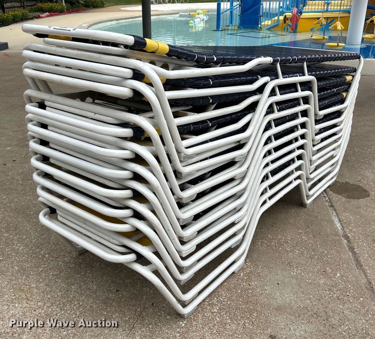 image for item EK4940 (25) pool lounge chairs 