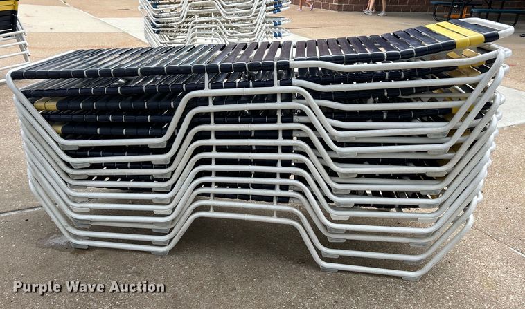 image for item EK4940 (25) pool lounge chairs 