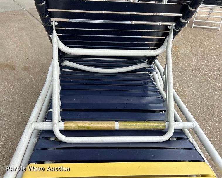 image for item EK4940 (25) pool lounge chairs 