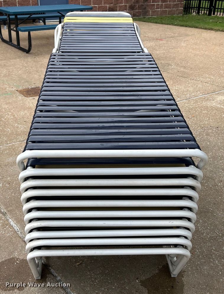 image for item EK4941 (25) pool lounge chairs