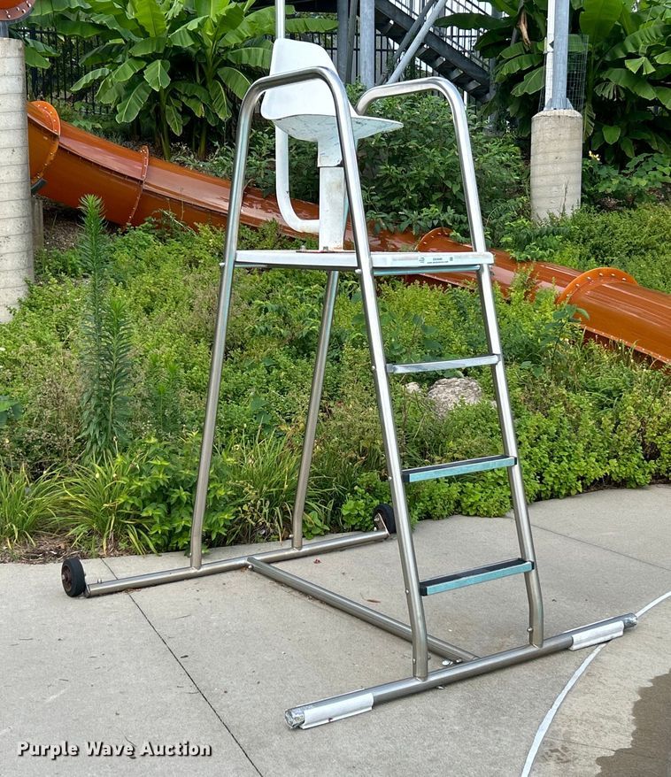 image for item EK4946 (5) SR Smith SR-AC96 04585 lifeguard stands