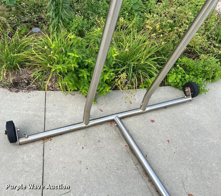 image for item EK4946 (5) SR Smith SR-AC96 04585 lifeguard stands