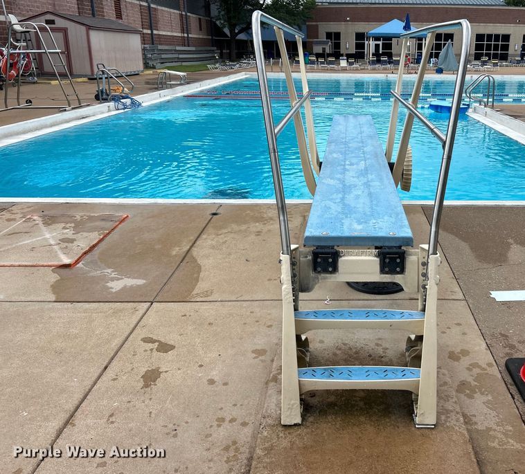 image for item EK4953 Duraflex Durafirm diving board